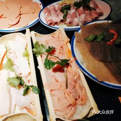 棒棒毛肚火锅春熙店 招牌毛肚口感与用户评价全解析