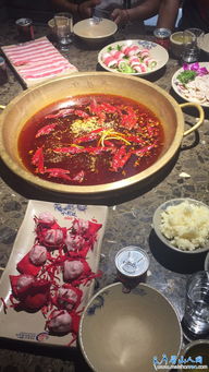 眉山美食探秘 小龙坎火锅的味觉盛宴与周到服务