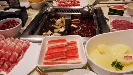 从“火锅一哥”到跌落海底 服务品质如何成为餐饮业的生死线